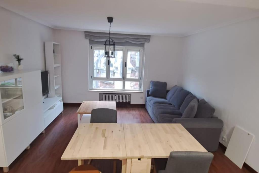 Piso Nuevo Centro Doctor Casal Apartment Oviedo Luaran gambar