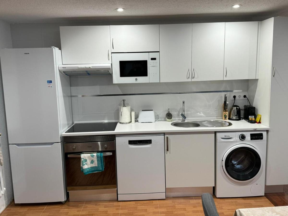 Piso Nuevo Centro Doctor Casal Apartment Oviedo Luaran gambar