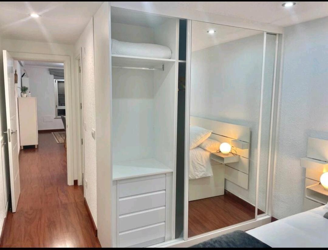Piso Nuevo Centro Doctor Casal Apartment Oviedo Luaran gambar